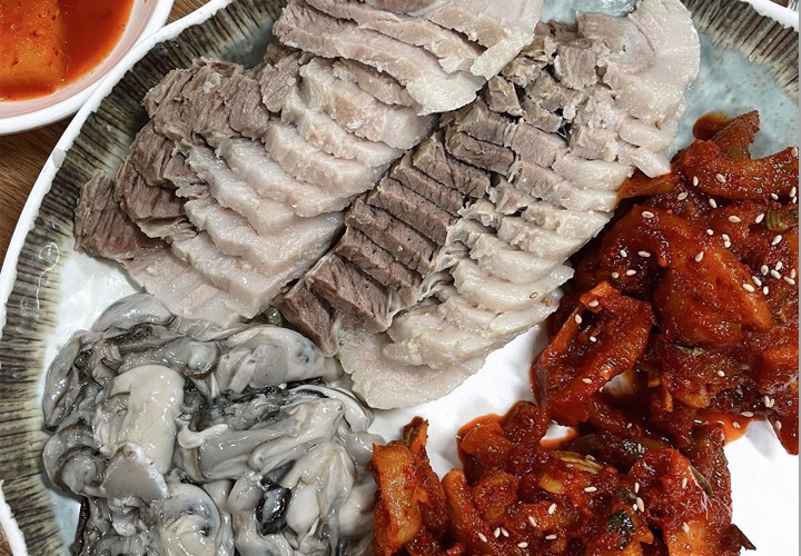 굴이랑보쌈이랑 이미지