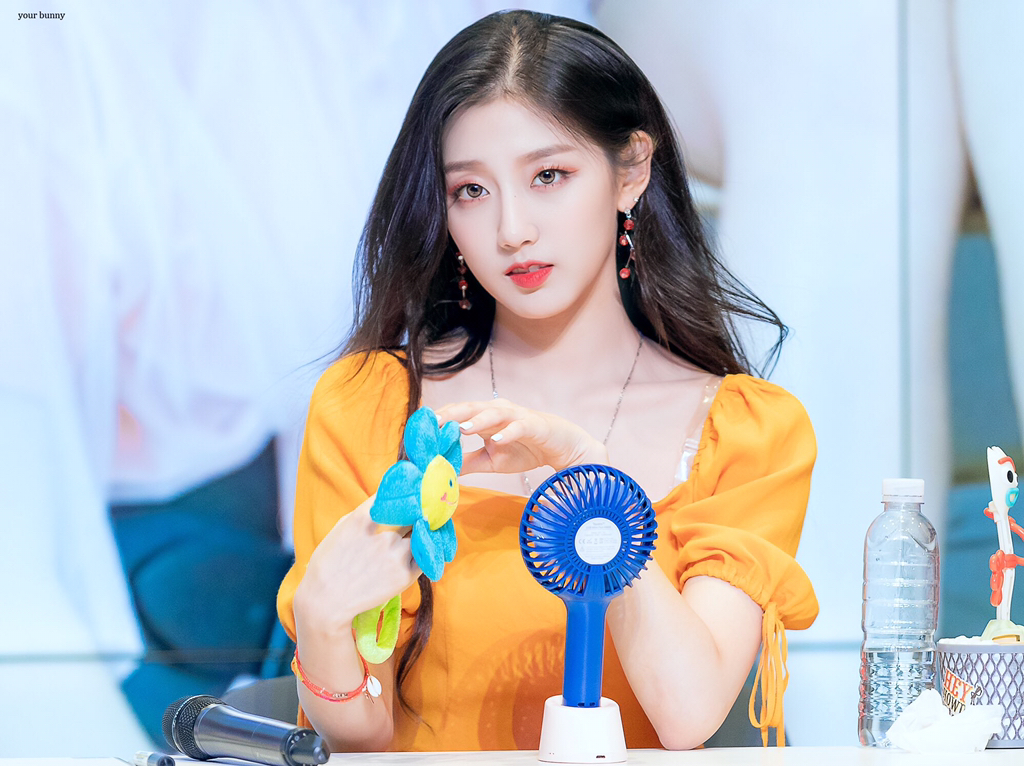 [러블리즈] 아자르 레플이 내일 온다고해서 예인이 - 삭제게시판 - 樂 SOCCER [러블리즈] 아자르 레플이 내일 온다고해서 예인이
