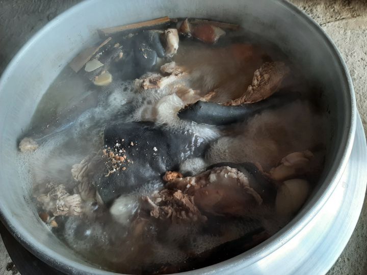 흑염소 한마리 이미지