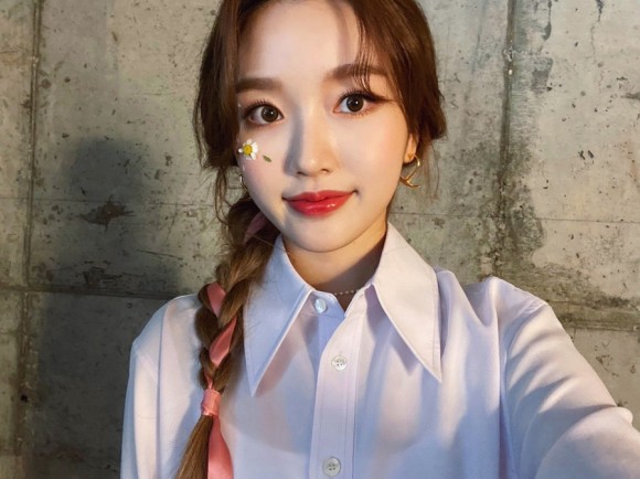 채원 이미지
