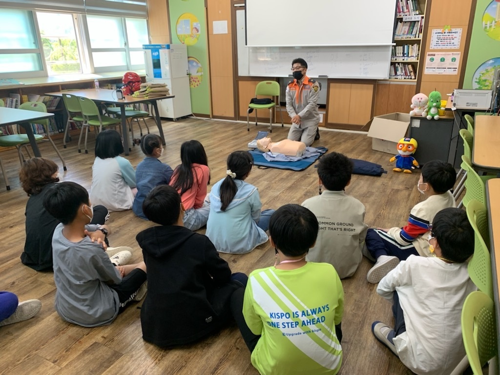 월등 초등학교 이미지