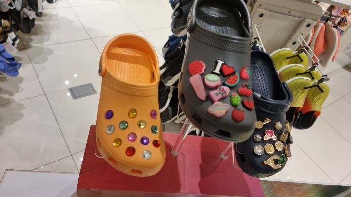 엔씨서면크록스 이미지