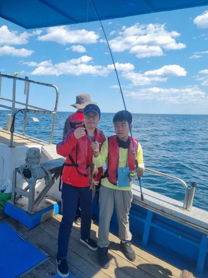 돌참치 이미지