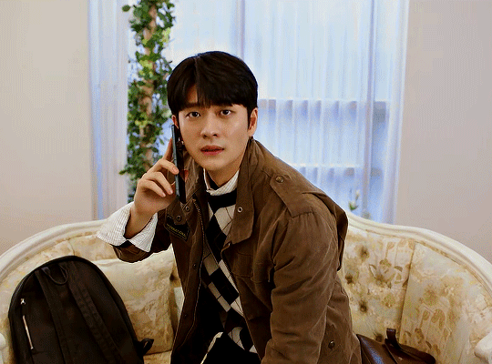 [이상한변호사우영우] 회사에 새로 들어온 직원이 하루종일 연락하는데 어떡하냐 | 인스티즈