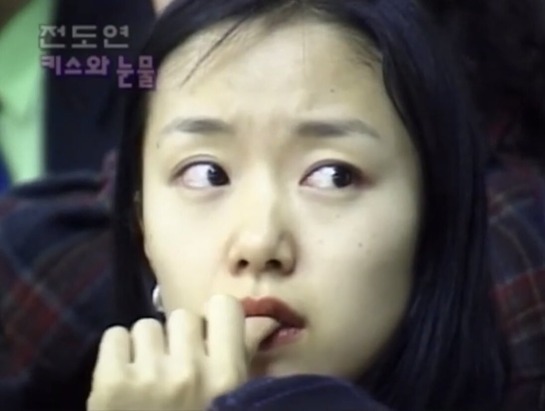 여배들 나이들면서 얼굴살빠지고 특유의 얼굴형이 나타나면서 볼도 약간 패이고 눈도 좀 더 짙어지고 얼굴에 삶의 무게가 조금씩 담기는데 | 인스티즈