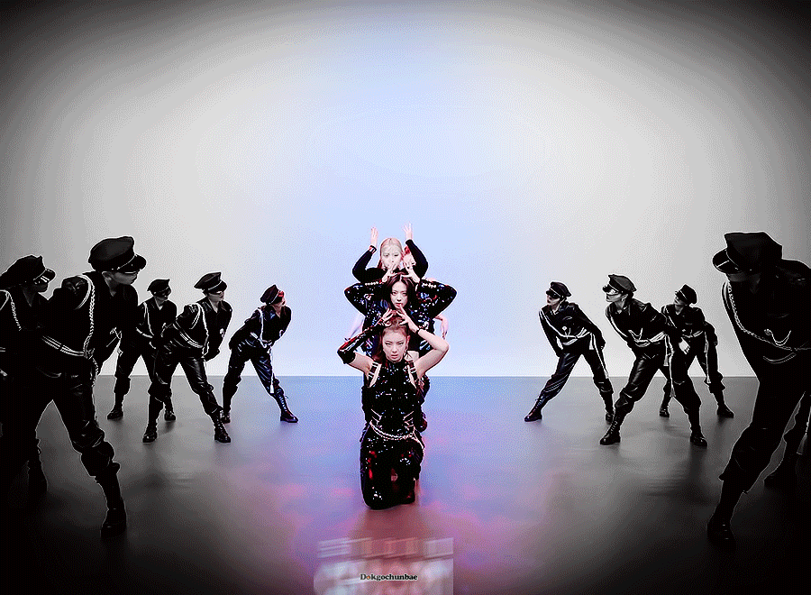 천만뷰 돌파한 퍼포장인 있지 itzy 마.인.모 스튜디오춤.twt | 인스티즈