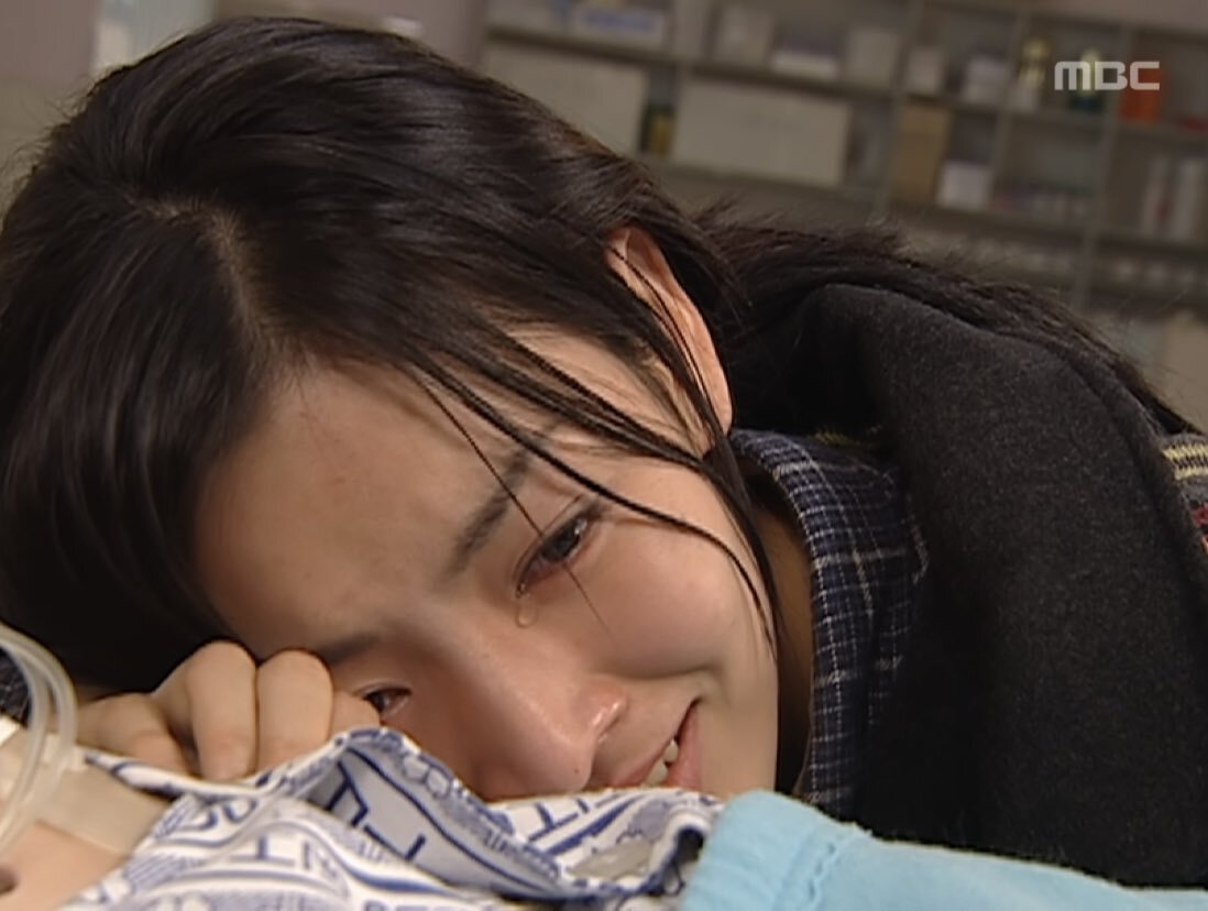 여배들 나이들면서 얼굴살빠지고 특유의 얼굴형이 나타나면서 볼도 약간 패이고 눈도 좀 더 짙어지고 얼굴에 삶의 무게가 조금씩 담기는데 | 인스티즈