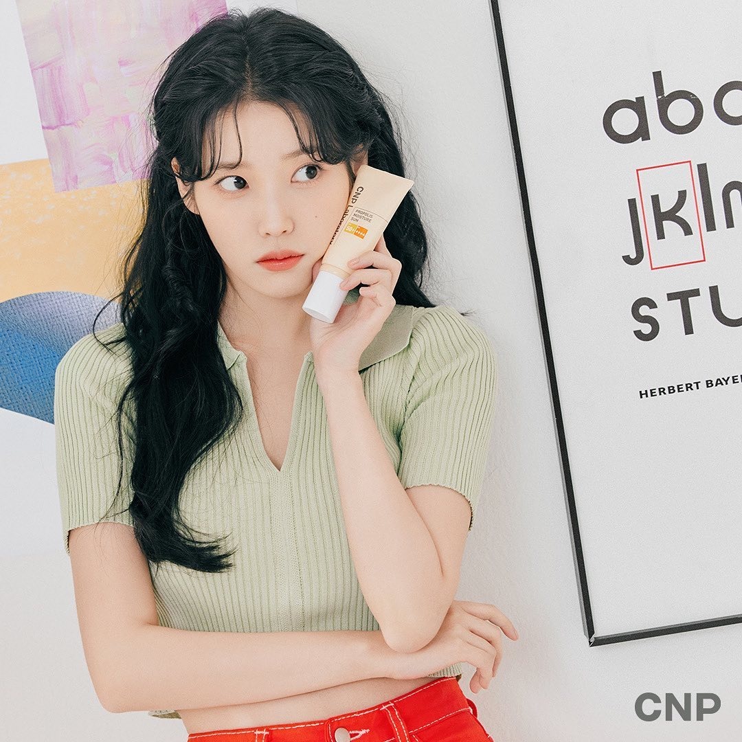 최근에 헤메샵 바뀐 거 같은 아이유.jpg | 인스티즈