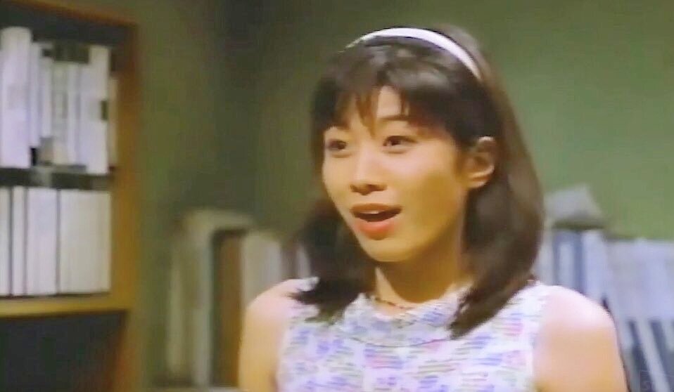 여배들 나이들면서 얼굴살빠지고 특유의 얼굴형이 나타나면서 볼도 약간 패이고 눈도 좀 더 짙어지고 얼굴에 삶의 무게가 조금씩 담기는데 | 인스티즈