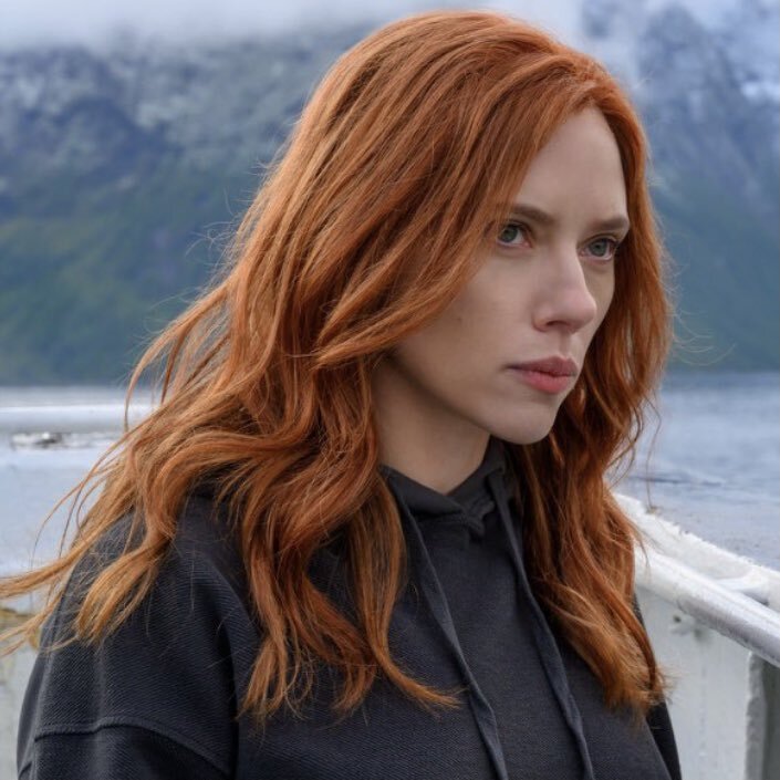 여배들 나이들면서 얼굴살빠지고 특유의 얼굴형이 나타나면서 볼도 약간 패이고 눈도 좀 더 짙어지고 얼굴에 삶의 무게가 조금씩 담기는데 | 인스티즈