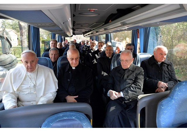 출근 첫날에도 정말 파격적이었던 프란치스코 교황 | 인스티즈