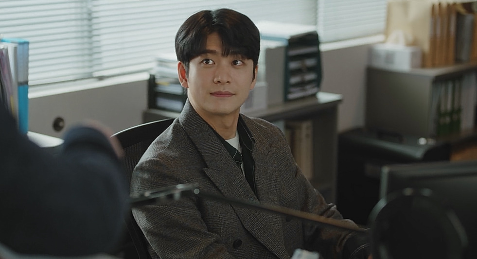 [이상한변호사우영우] 회사에 새로 들어온 직원이 하루종일 연락하는데 어떡하냐 | 인스티즈