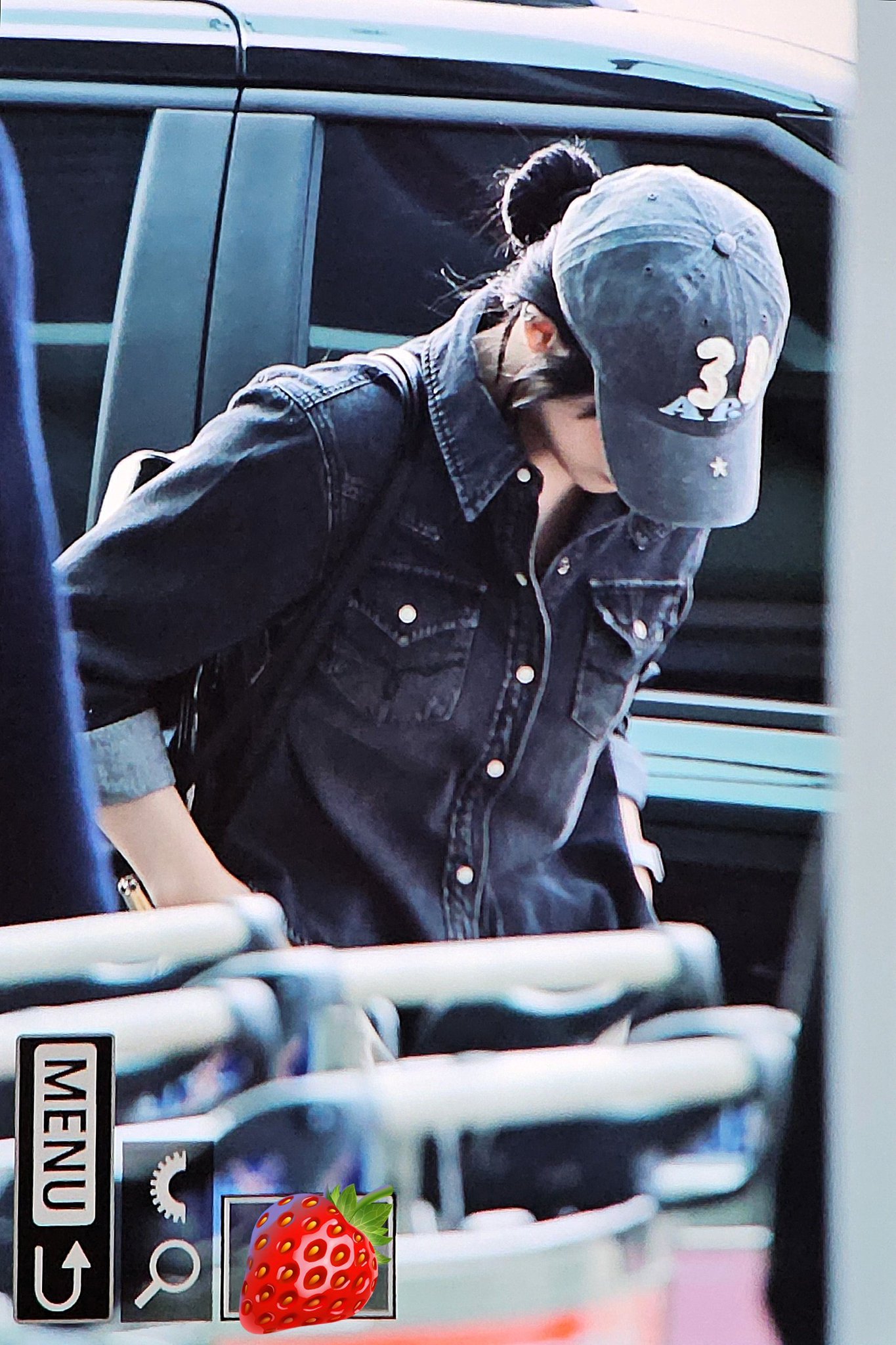 오늘자 힙하고 짱멋인 뉴진스 민지.jpg | 인스티즈