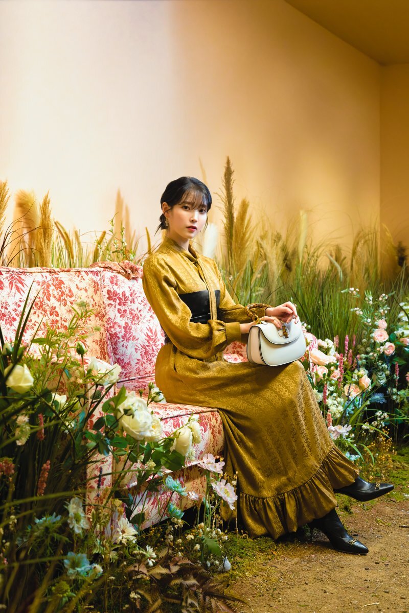 최근에 헤메샵 바뀐 거 같은 아이유.jpg | 인스티즈