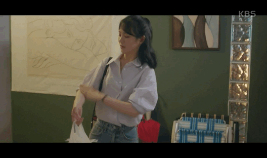 딱밤 때리는 남친과 이제는 그만 헤어지고 싶어요.gif | 인스티즈