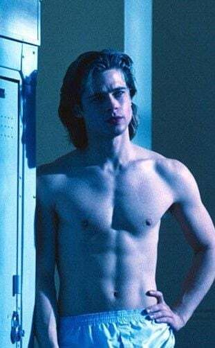 체형이랑 골격은 진짜 예쁘게 타고난 브래드피트 | 인스티즈