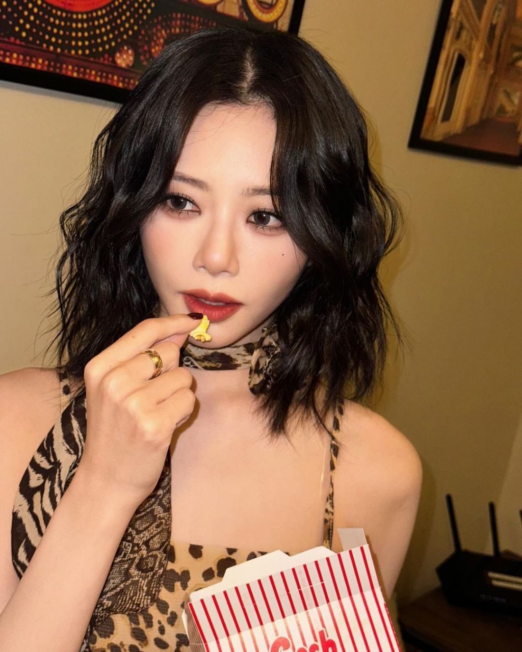 지유# 이미지