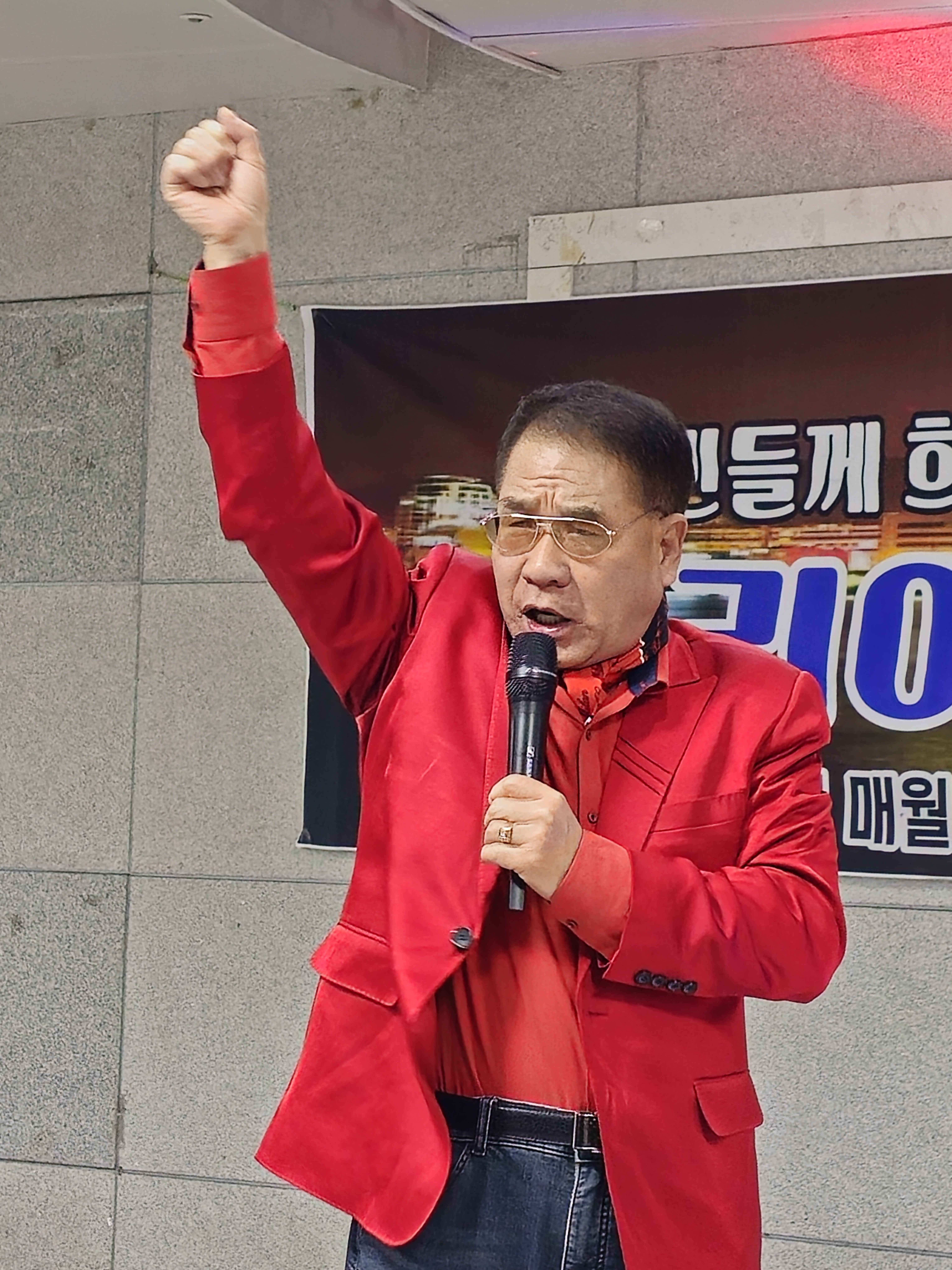 임프로덕션 이미지