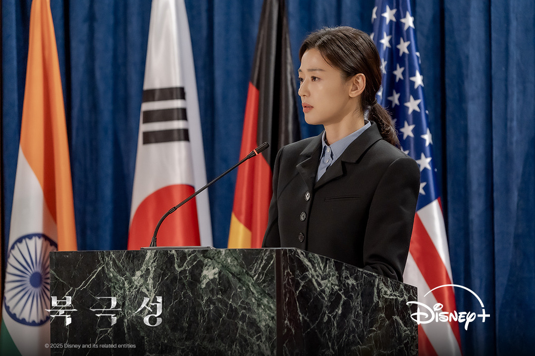 생각보다 호불호 갈리는 북극성 럽라.jpg (스포주의) | 인스티즈