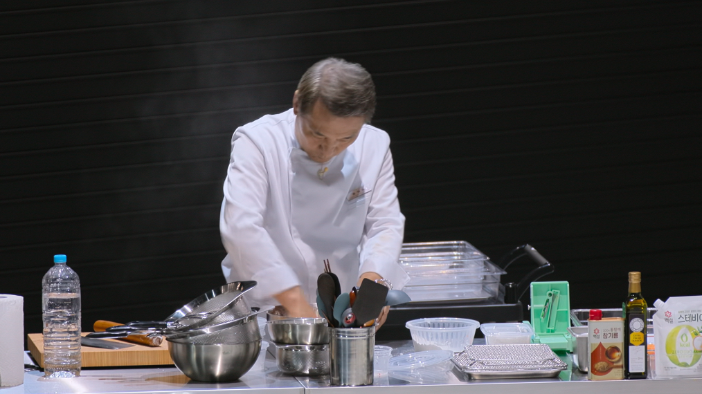 흑백요리사2 를 경이롭게 바라보는 안성재 (스포주의) | 인스티즈