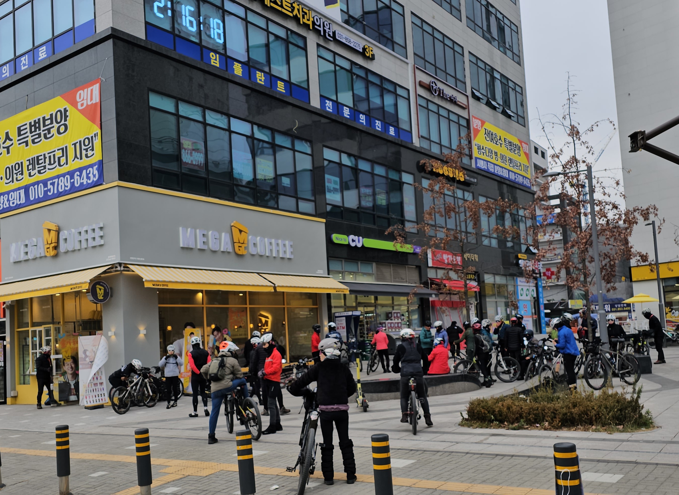 굴사냥 이미지