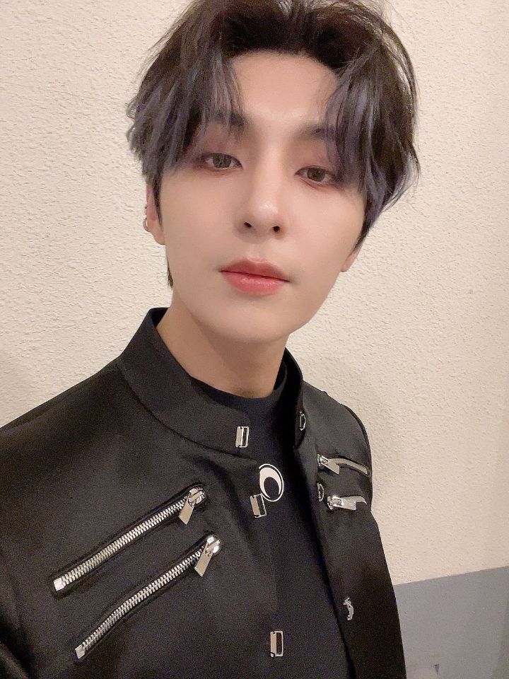 성윤 이미지