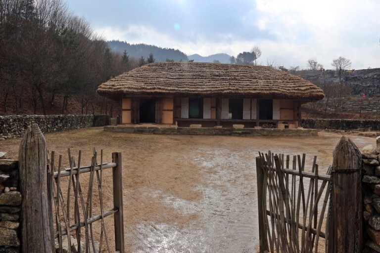 불바위앞 이미지