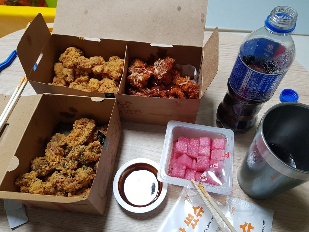 축구보는닭 이미지