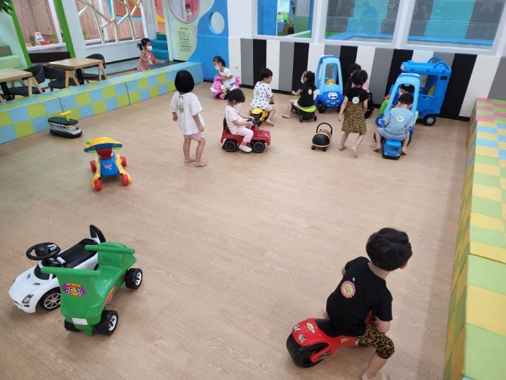샤를롯데키즈카페 이미지