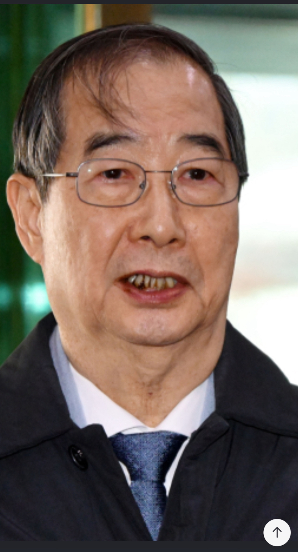 한덕수 막연하게 엄지손가락같이 생겼다고 생각했는데.. | 인스티즈