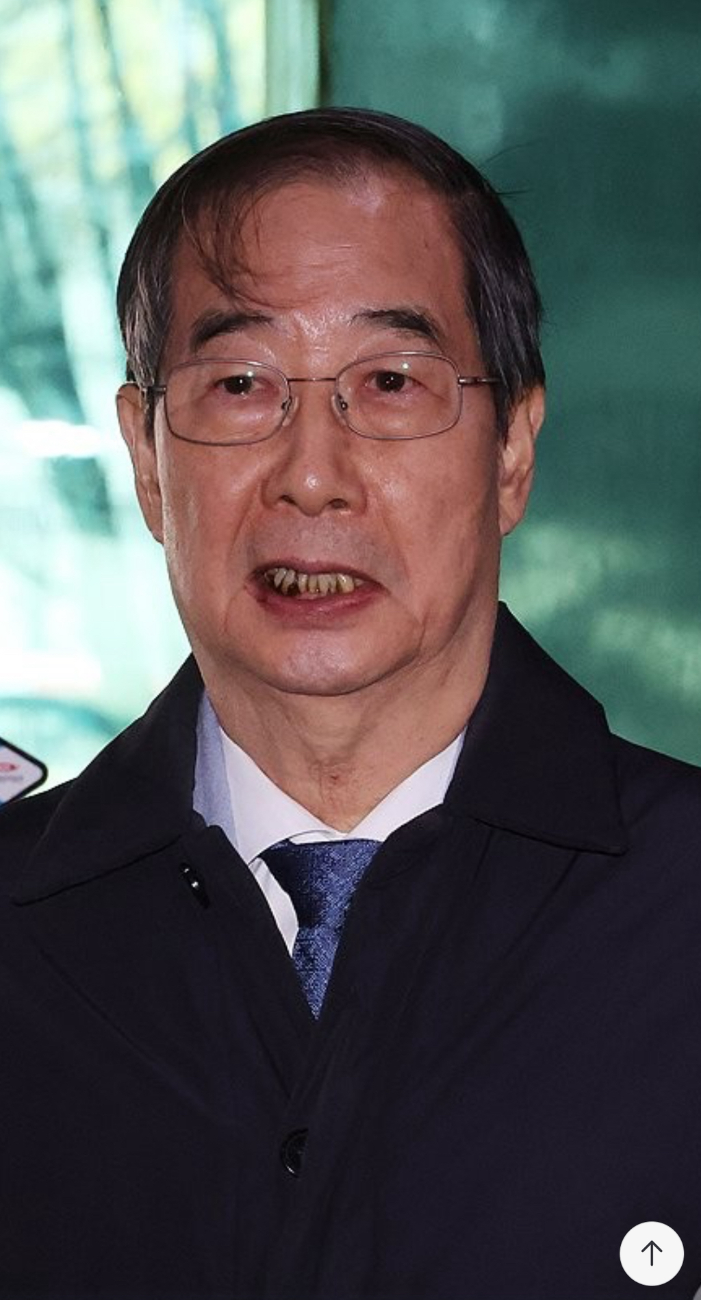 한덕수 막연하게 엄지손가락같이 생겼다고 생각했는데.. | 인스티즈