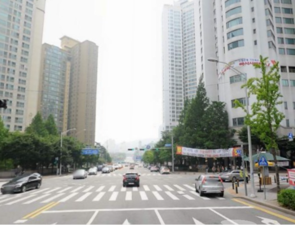 레드웨건어학원 이미지