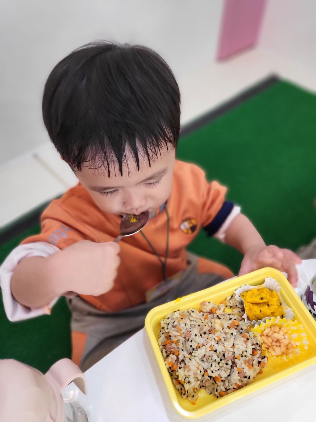안녕;가루야 이미지