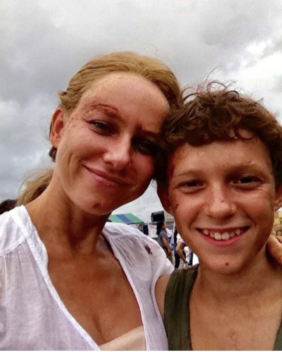 나오미 왓츠가 톰 홀랜드에게"너는 평생 내 가족이야"라고 말한 이유 | 인스티즈