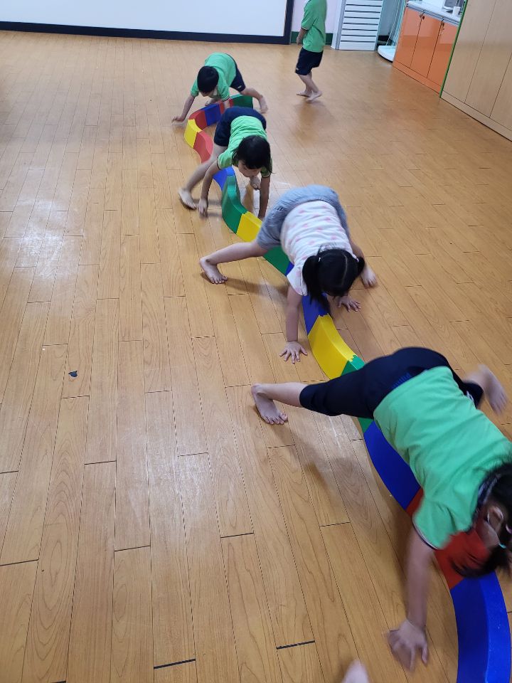 레인보우어린이집 이미지