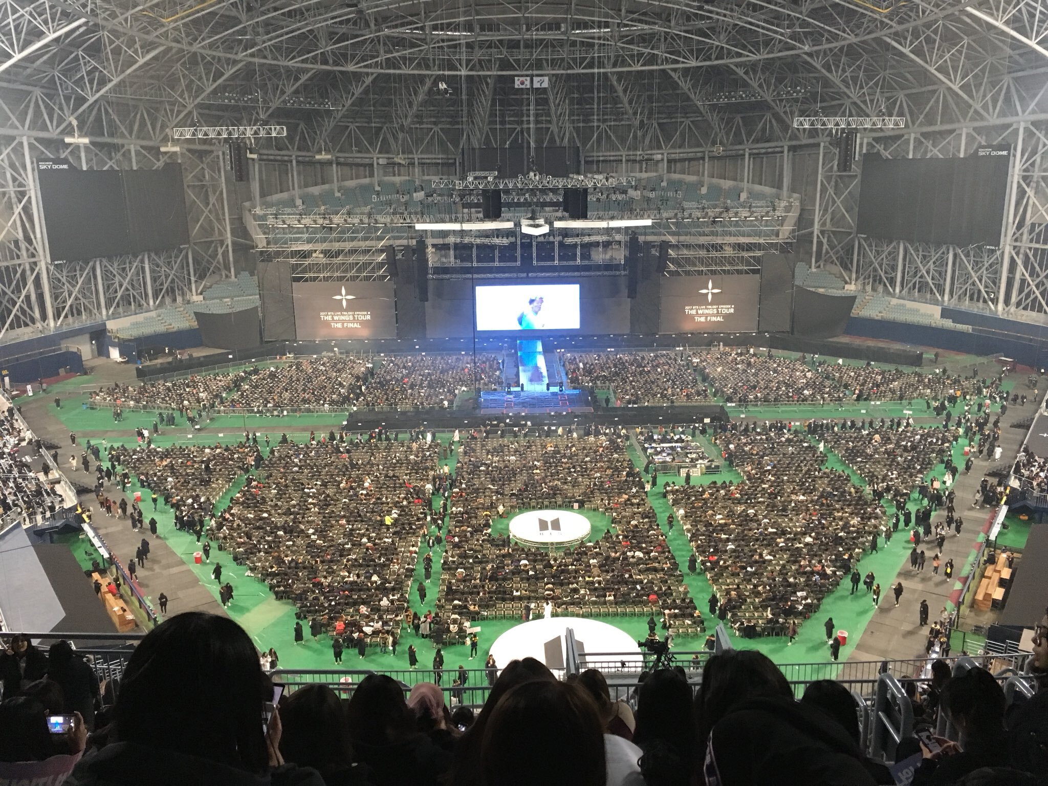 고척돔 4층은 만원이 적당한듯 | 인스티즈