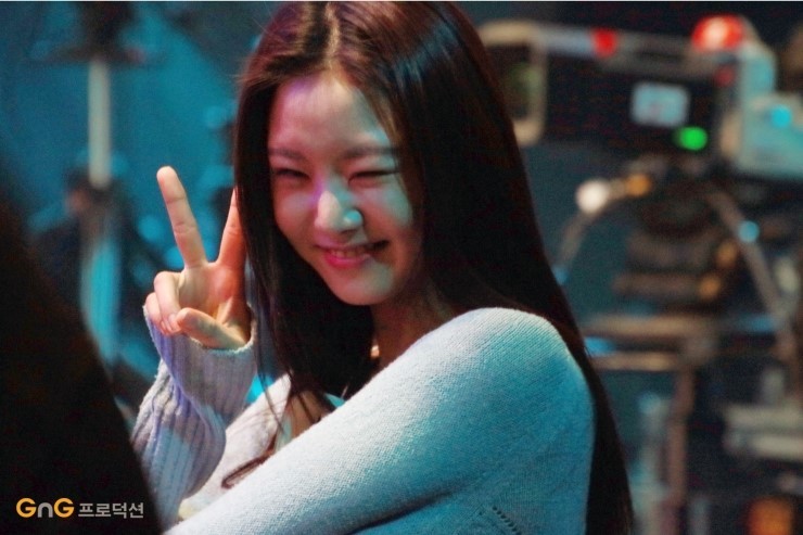 브이(V) 이미지