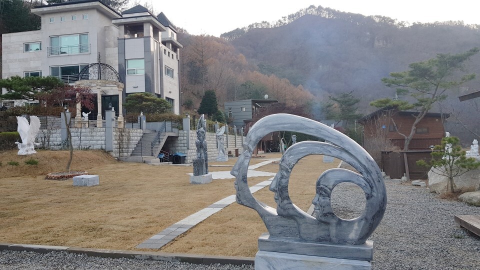 수인 컴퍼니 이미지