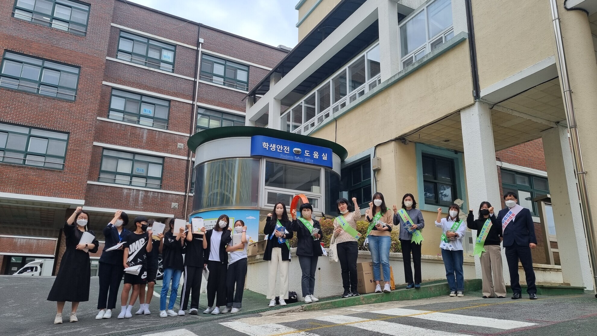 화순만연초등학교 이미지