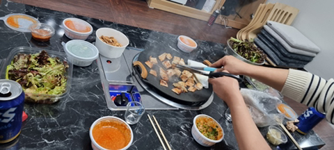 김싸롱 이미지