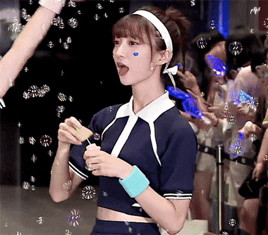 송진내가 화면밖까지 나는 세븐틴 조슈아 홈마가 찍은 오마이걸 비니 | 인스티즈