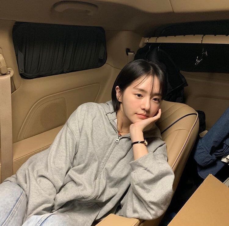 배우 박규영 연세대학교 졸업사진 | 인스티즈