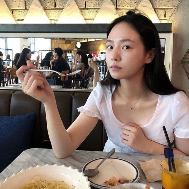 배우 박규영 연세대학교 졸업사진 | 인스티즈