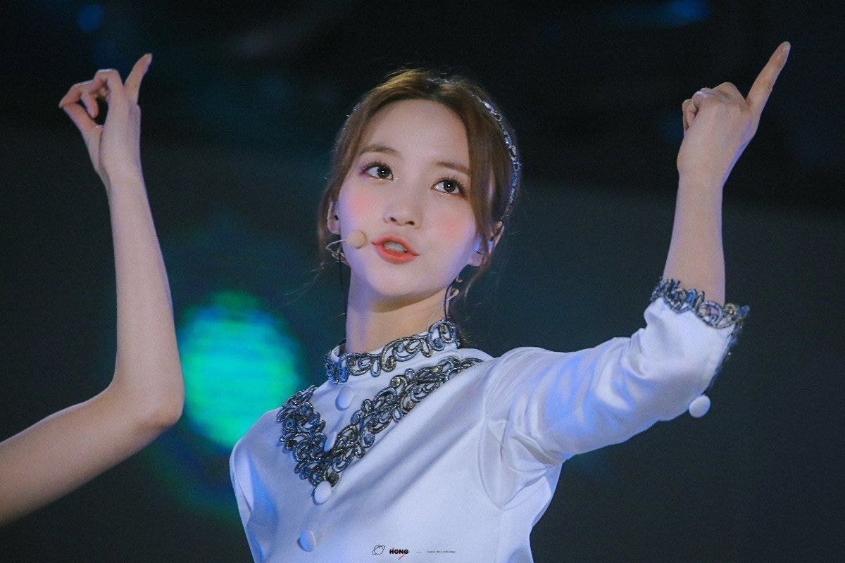 송진내가 화면밖까지 나는 세븐틴 조슈아 홈마가 찍은 오마이걸 비니 | 인스티즈