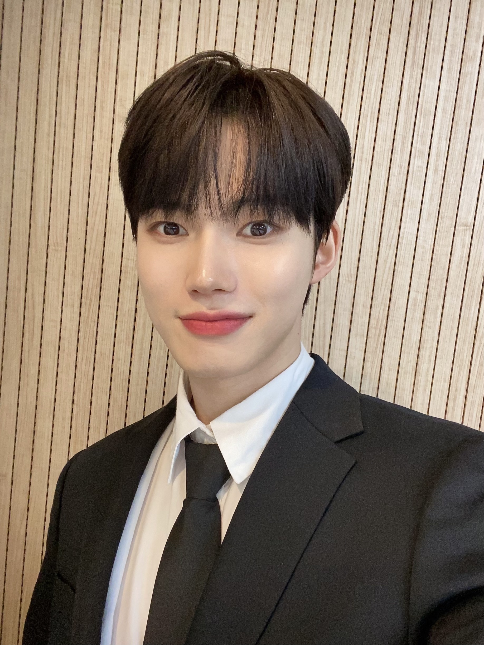 엘라컴퍼니 이미지