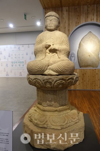 불상전시장 이미지