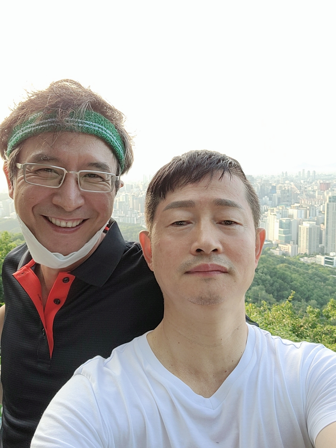 아까르마 이미지