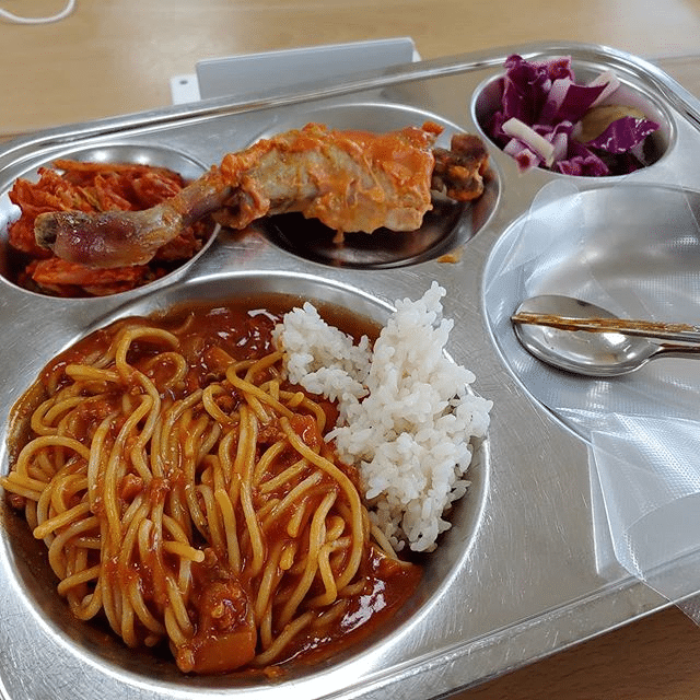 급식에서 이것들 좋아하는 매니아층 있음.jpg | 인스티즈