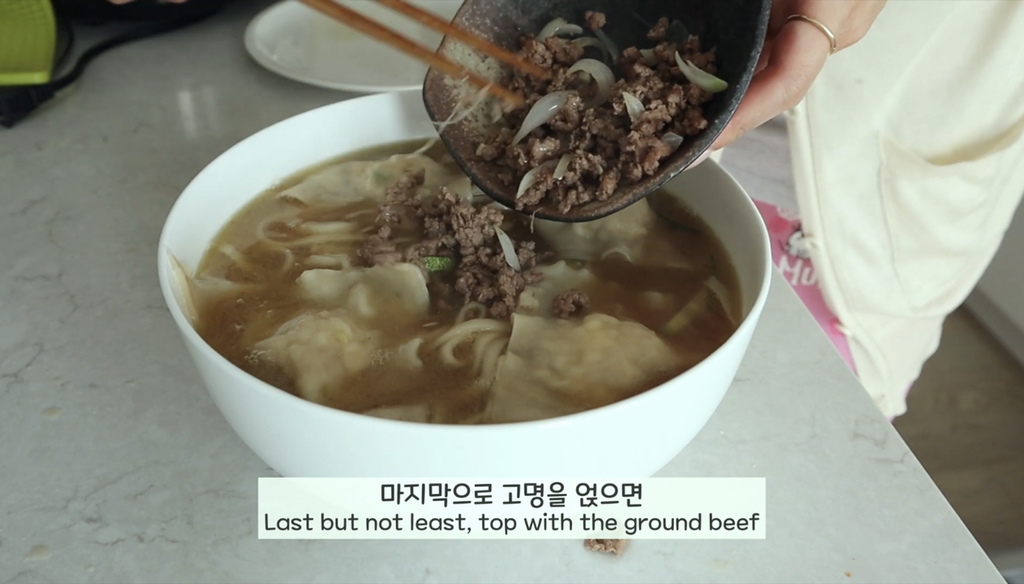 캐나다 살면서 한국음식 알차게 해먹는 유튜버 | 인스티즈