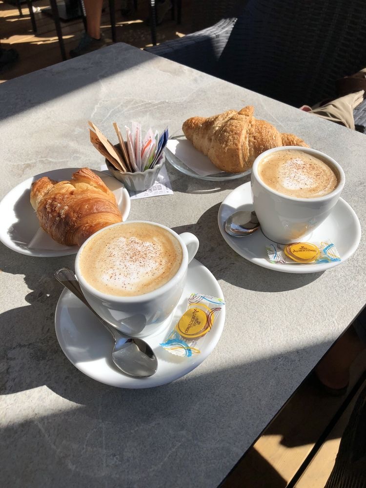 빵과 커피가 주는 여유로움 | 인스티즈